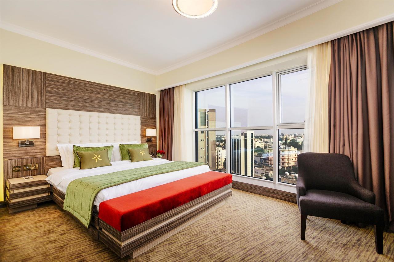 Grand Pasha Luxury Central Nicosia Hotel & Casino Exterior foto