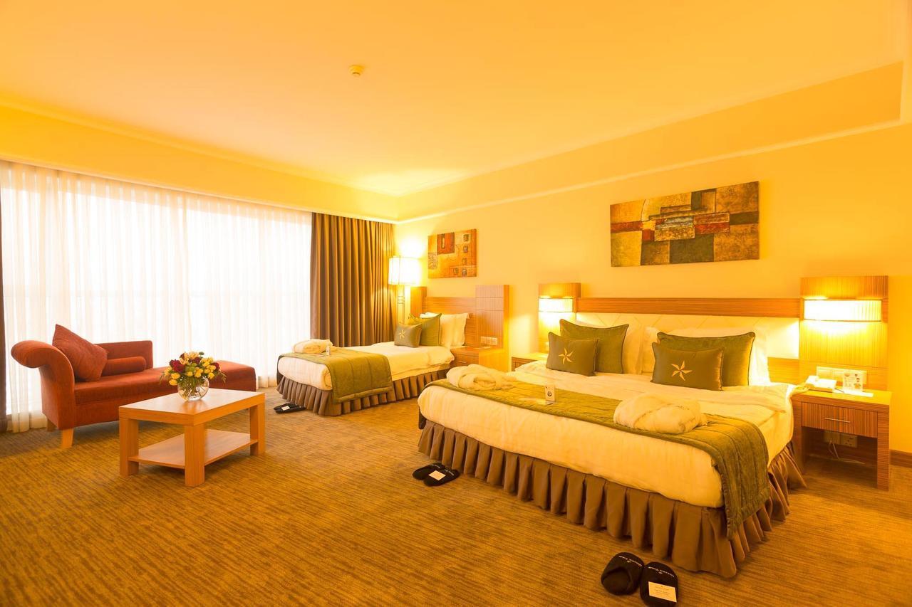 Grand Pasha Luxury Central Nicosia Hotel & Casino Exterior foto