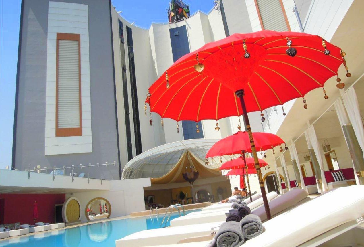 Grand Pasha Luxury Central Nicosia Hotel & Casino Exterior foto